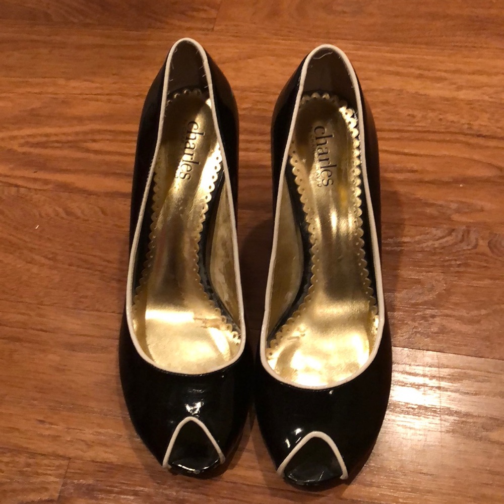 Charles David black and white open toe pumps